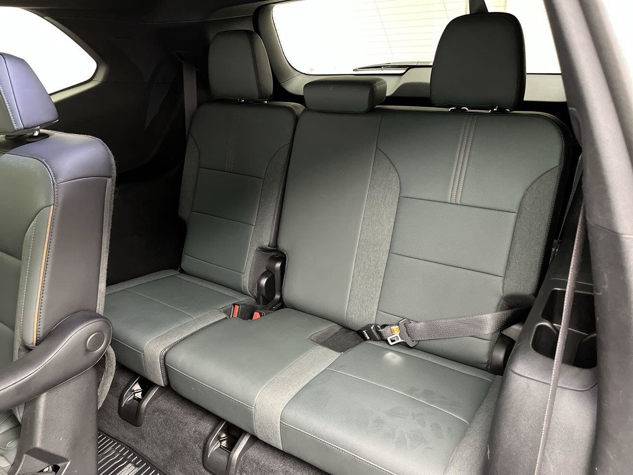 Certified 2025 GMC Acadia AT4 w/ LPO, Floor Liner Package AWD/4WD image 13