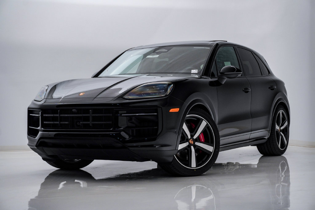 New 2026 Porsche Cayenne S