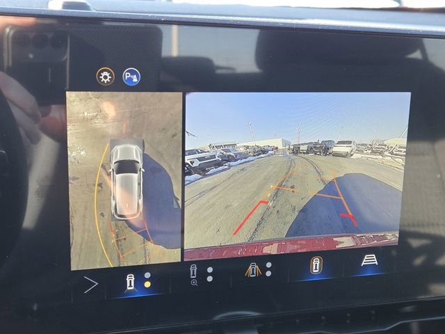 New 2026 Chevrolet Equinox LT w/ Safety and Technology Package image 4