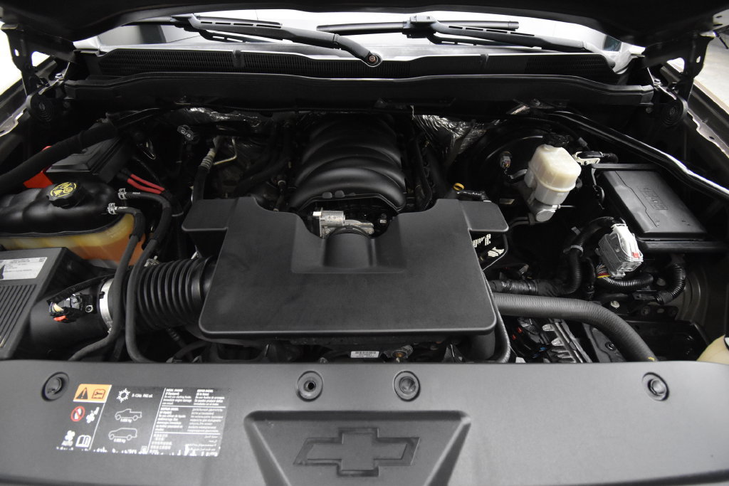 Used 2015 Chevrolet Silverado 1500 LTZ w/ LTZ Plus Package AWD/4WD image 23