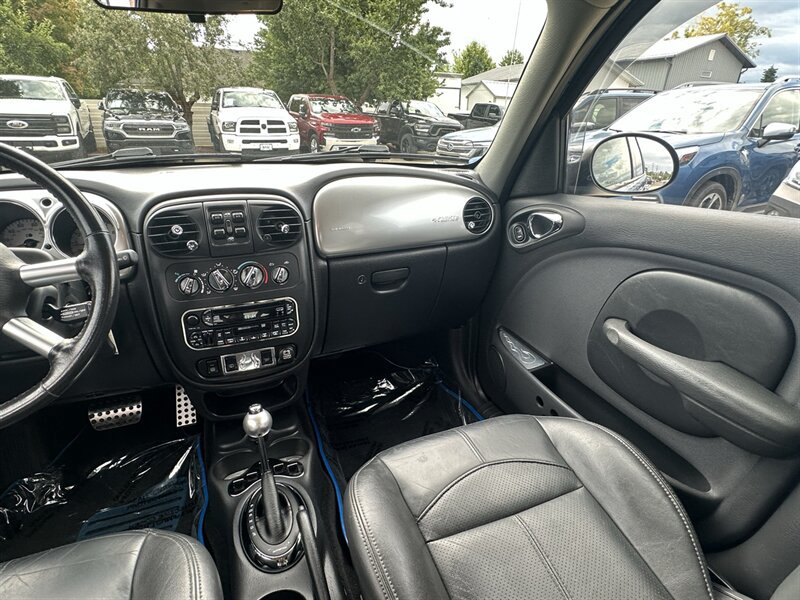 Used 2005 Chrysler PT Cruiser GT w/ Chrome Accents Group FWD image 43