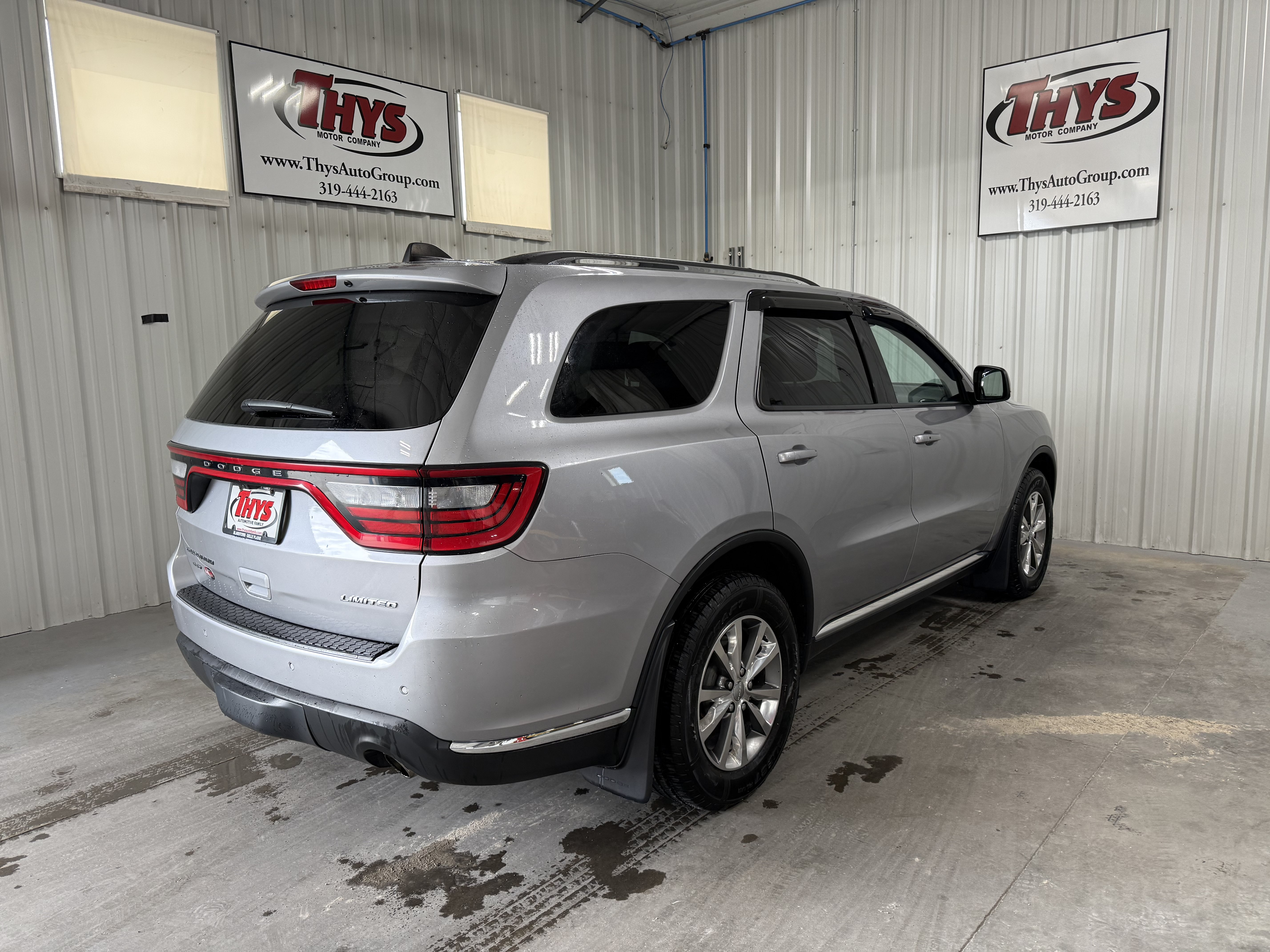 Used 2015 Dodge Durango Limited w/ Nav & Power Liftgate Group AWD/4WD image 3