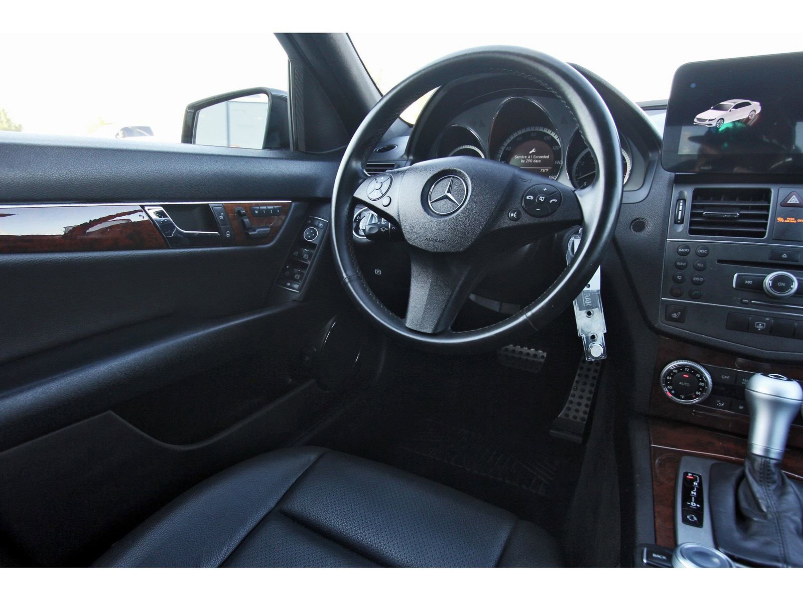 Used 2011 Mercedes-Benz C 300 4MATIC Sedan image 11