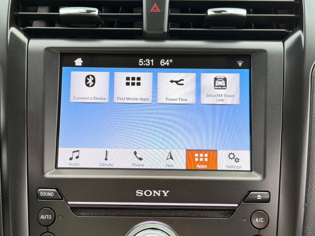Used 2019 Ford Fusion Energi Titanium FWD image 55