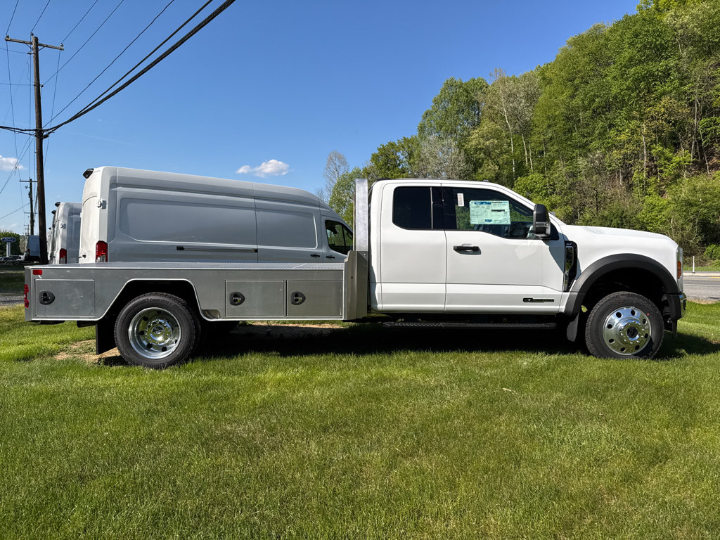 New 2026 Ford F550 4x4 Supercab Super Duty w/ XLT Value Package image 10