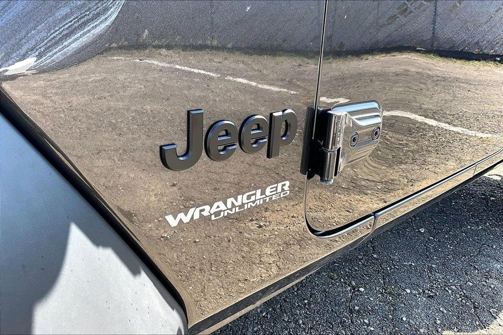 Used 2022 Jeep Wrangler Unlimited Sport image 8