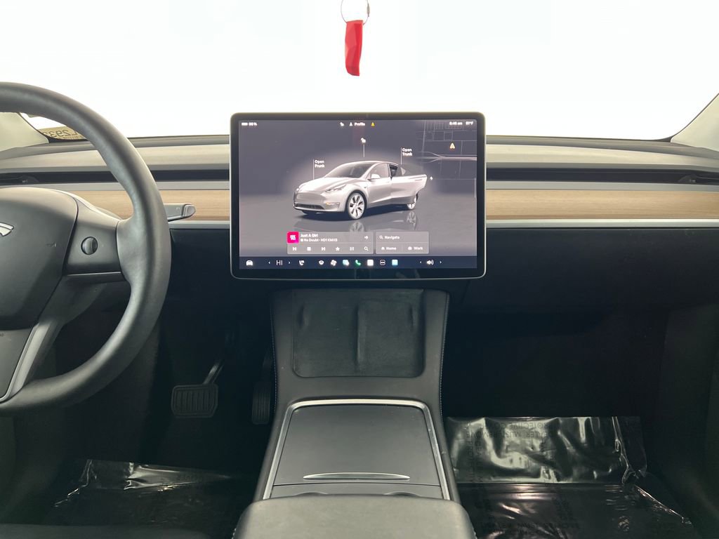 Used 2023 Tesla Model Y Long Range image 21