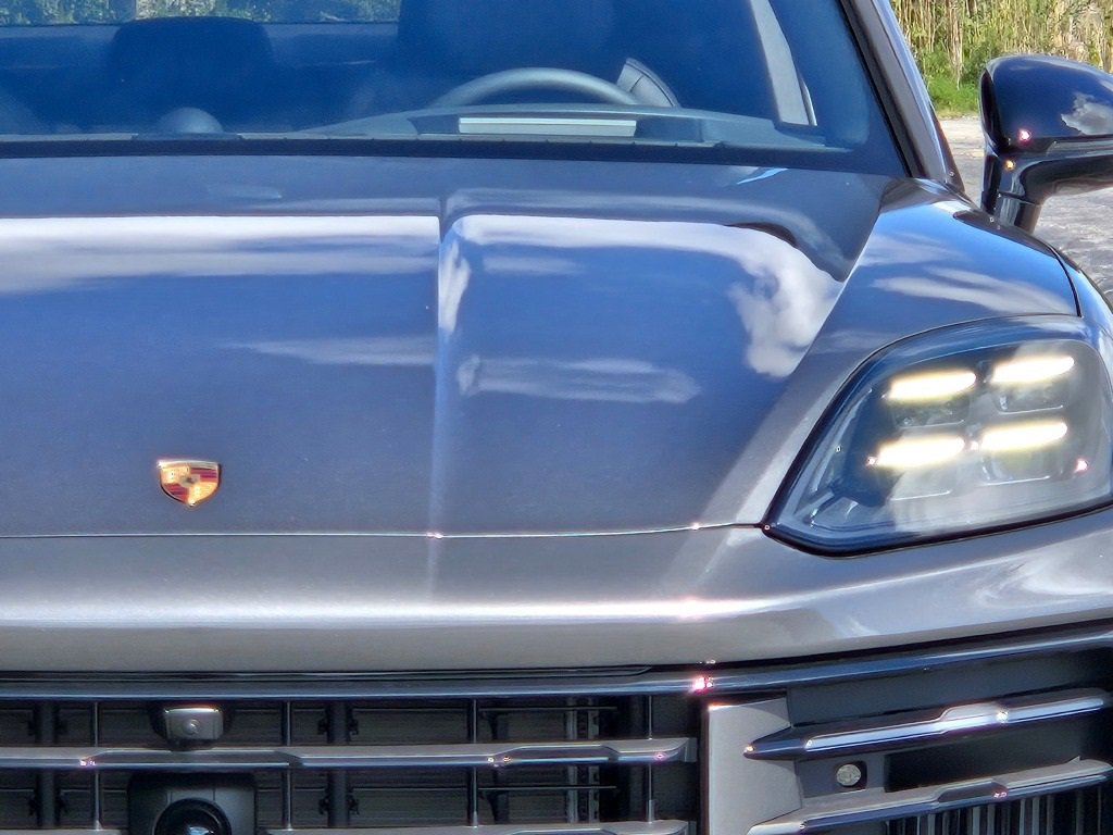 New 2026 Porsche Cayenne Coupe image 12