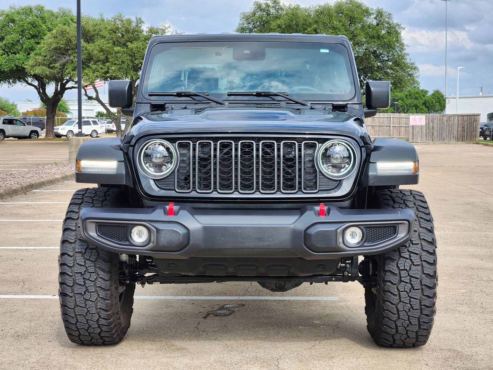 Used 2025 Jeep Gladiator Rubicon w/ Convenience Group image 7