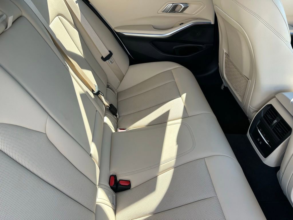 Used 2022 BMW 330e w/ Driving Assistance Package image 18