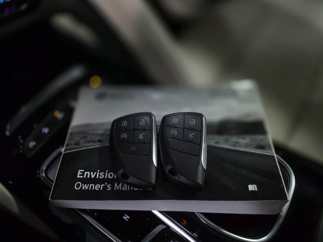 Used 2023 Buick Envision Avenir image 47