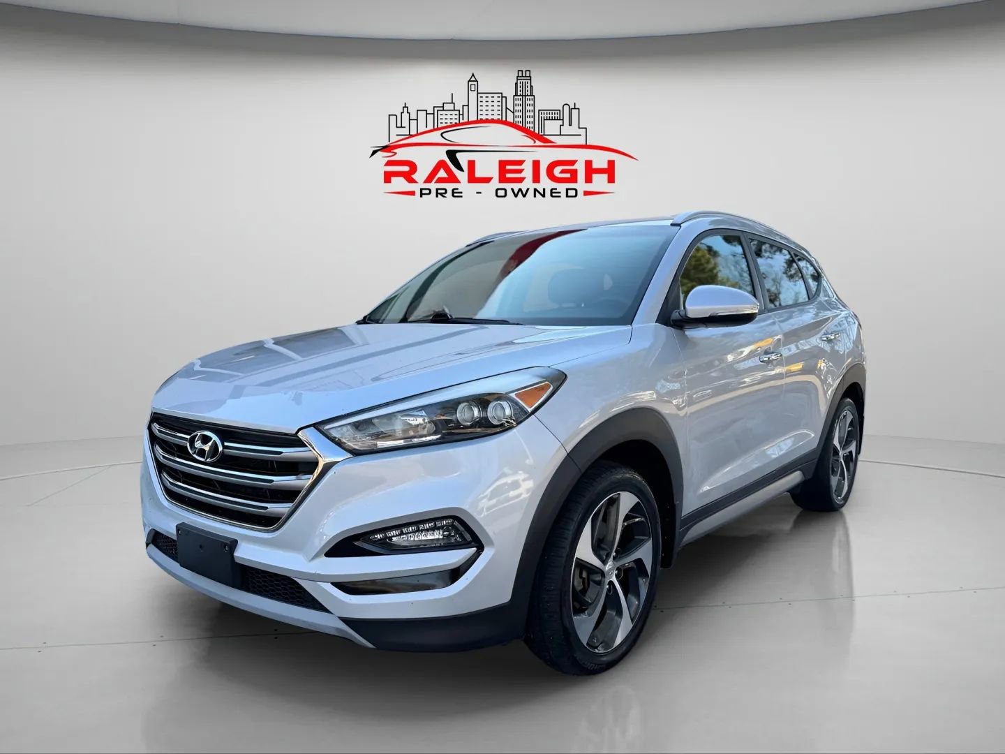 Used 2017 Hyundai Tucson Limited image 2