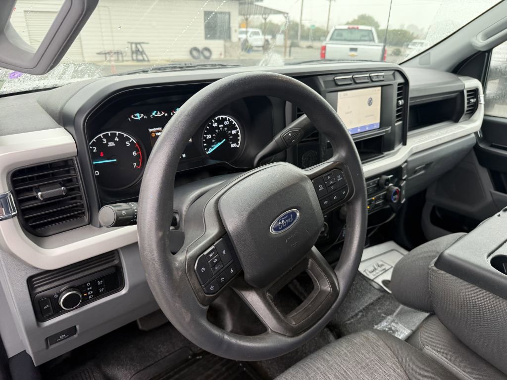Used 2023 Ford F250 XL image 14