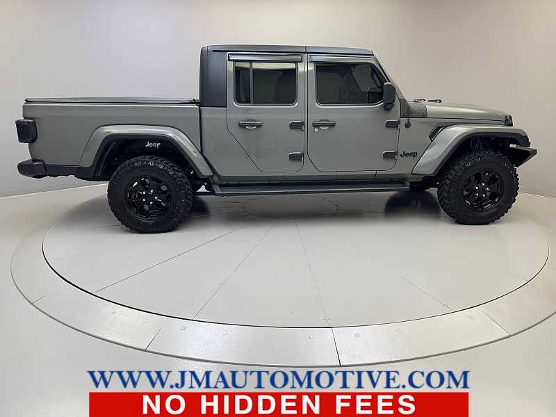 Used 2021 Jeep Gladiator Sport AWD/4WD image 6