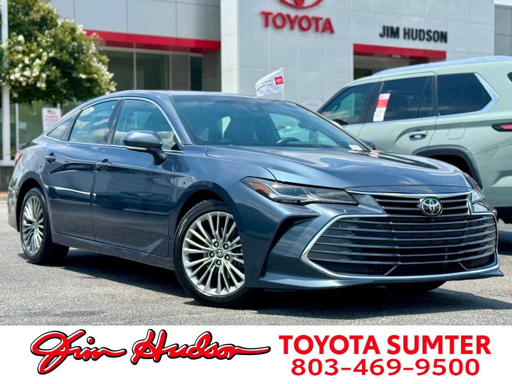 Used 2022 Toyota Avalon Limited w/ Advanced Safety Package FWD image 1