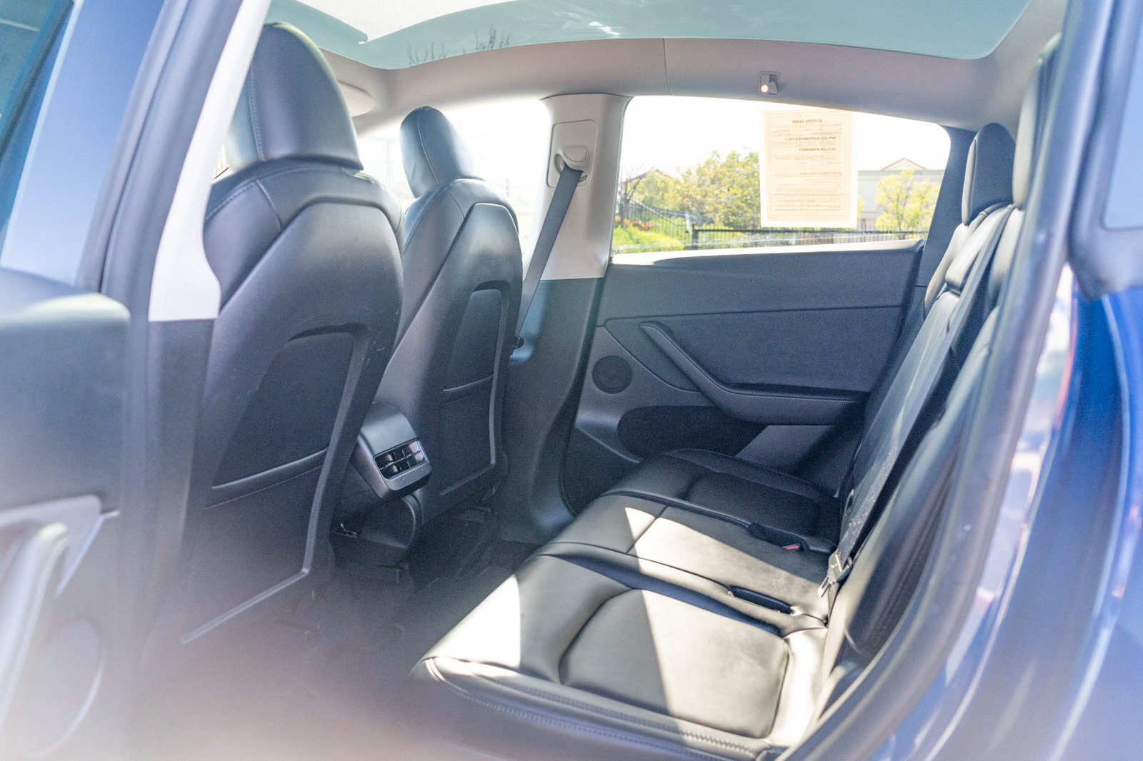 Used 2023 Tesla Model Y Long Range AWD/4WD image 16