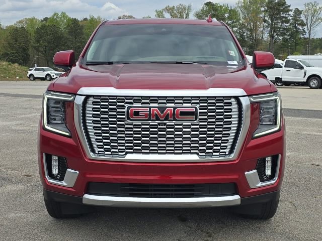 Used 2024 GMC Yukon Denali w/ Denali Reserve Package image 8