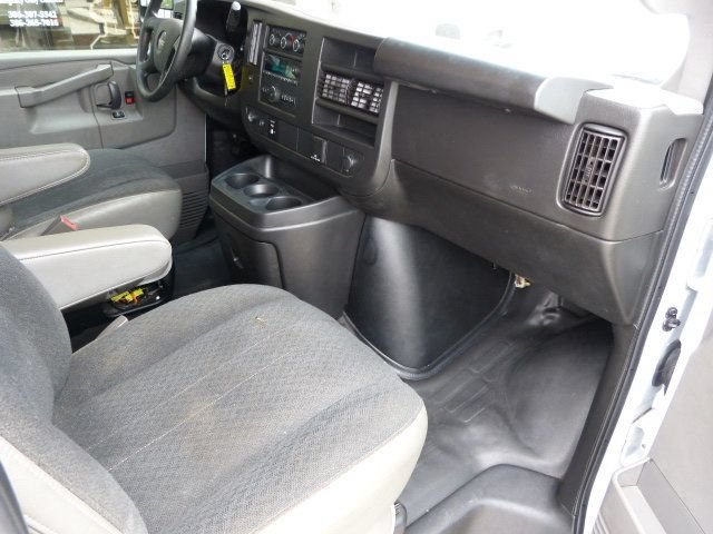 Used 2020 GMC Savana 2500 w/ Driver Convenience Package RWD image 25