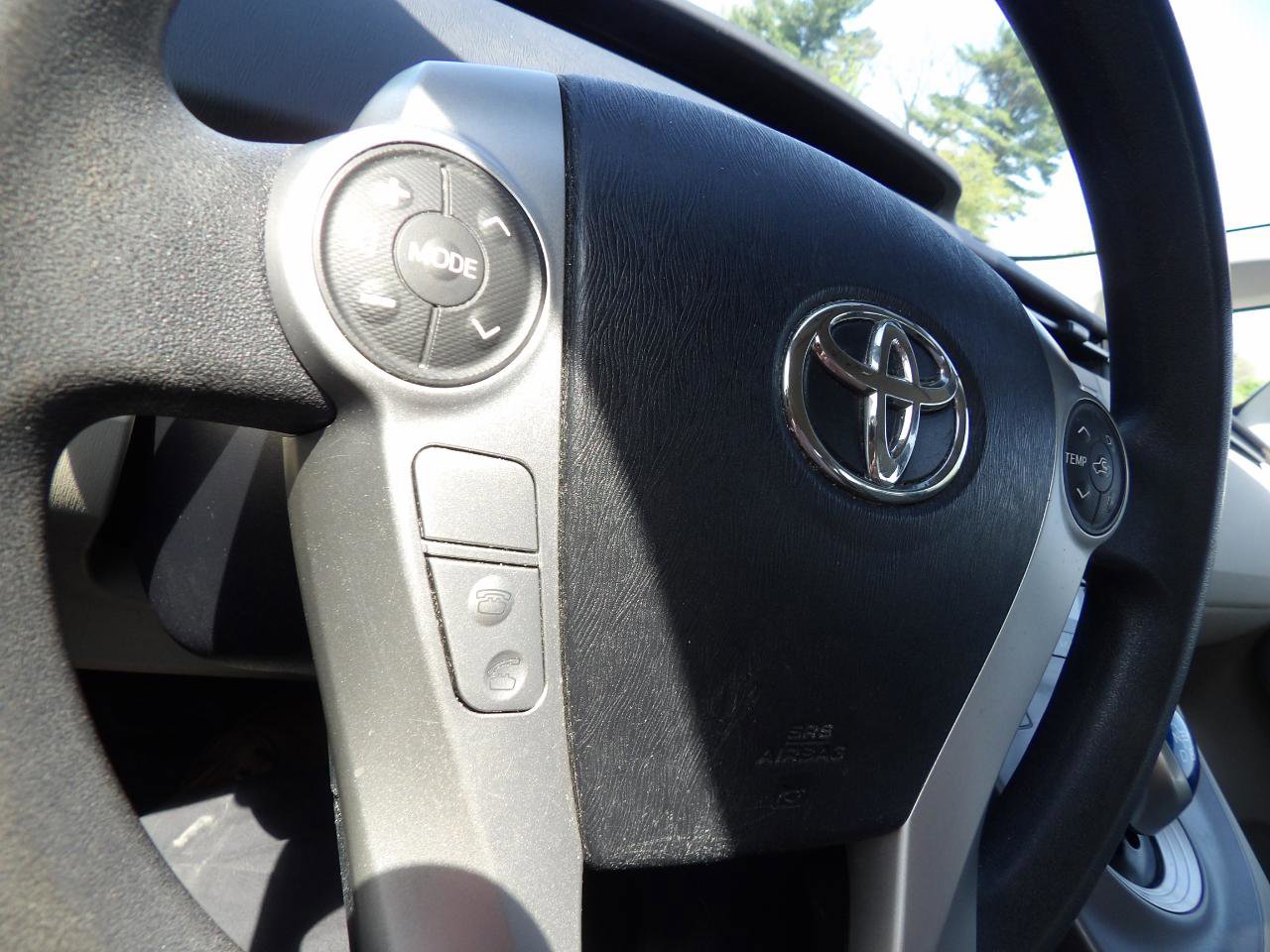 Used 2015 Toyota Prius Two FWD image 12