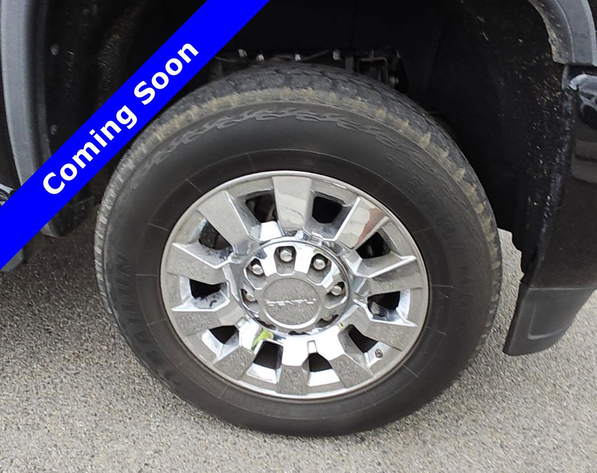 Used 2018 GMC Sierra 2500 Denali w/ Duramax Plus Package AWD/4WD image 20