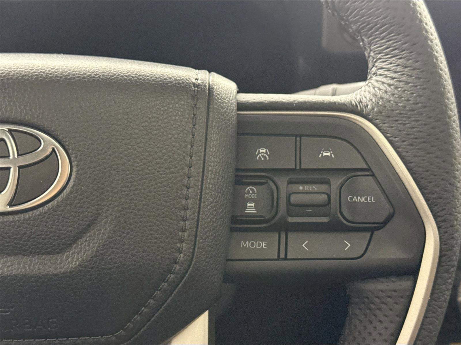 Certified 2025 Toyota Tacoma TRD Sport w/ TRD Sport Upgrade Package image 21