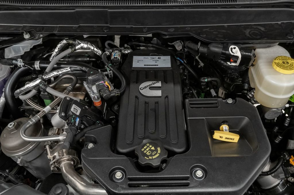 New 2026 RAM 3500 Big Horn AWD/4WD image 5