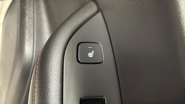 Used 2021 Chevrolet Blazer RS w/ Enhanced Convenience Package image 42