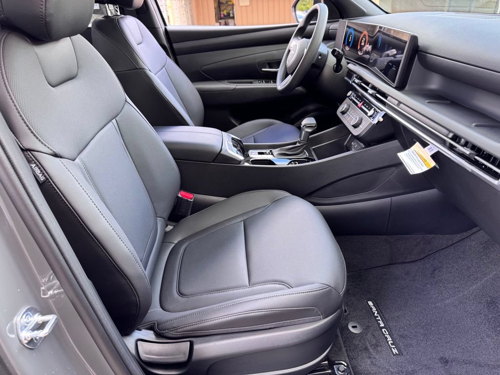 New 2027 Hyundai Santa Cruz SE FWD image 14