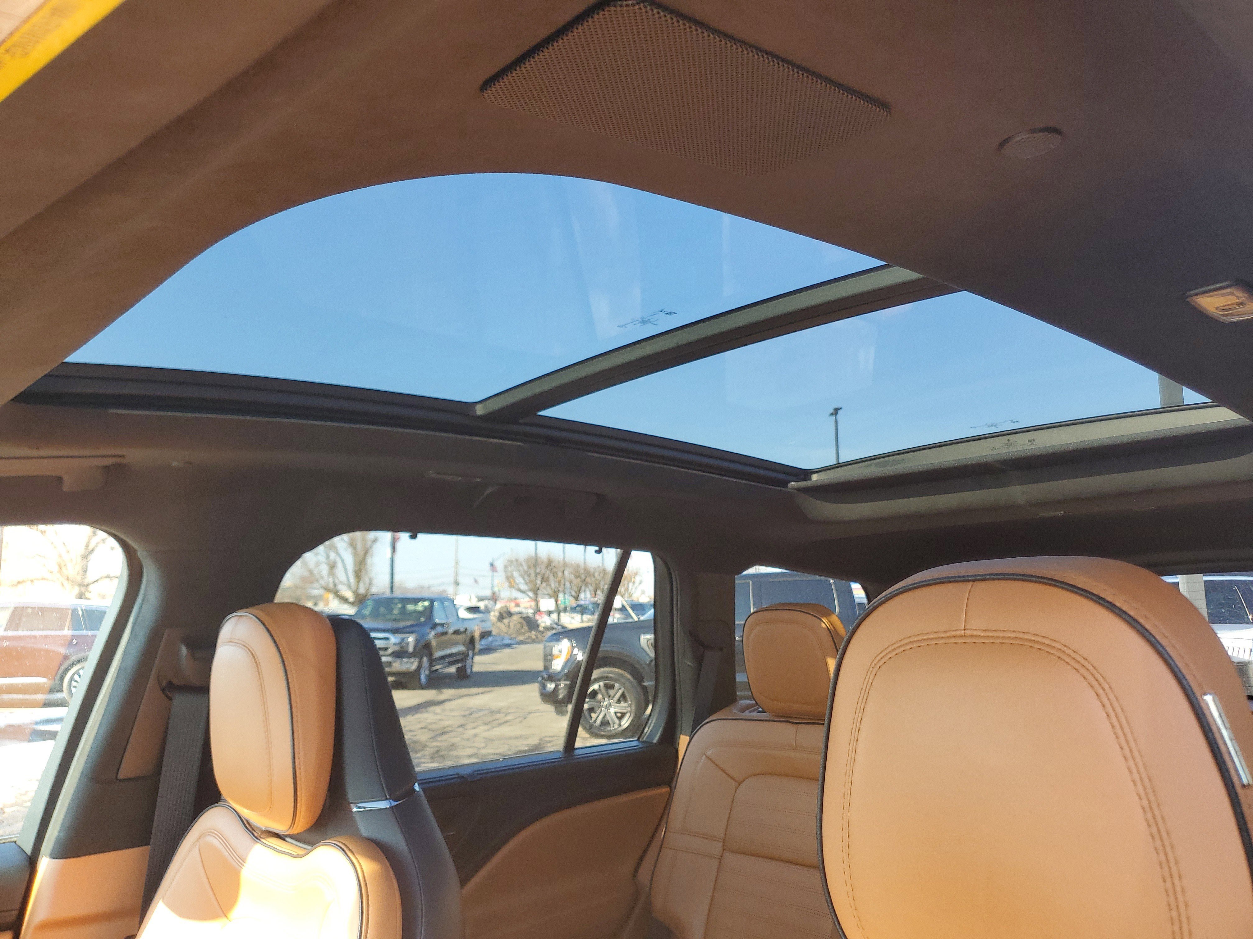 Used 2023 Lincoln Aviator Black Label image 11