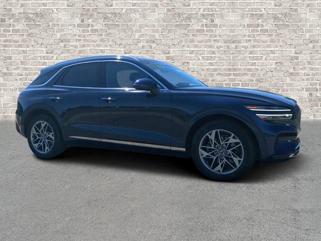 Used 2022 Genesis GV70 2.5T w/ Advanced Package