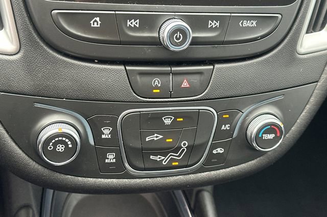 Used 2022 Chevrolet Malibu LS w/ Driver Confidence Package II image 21