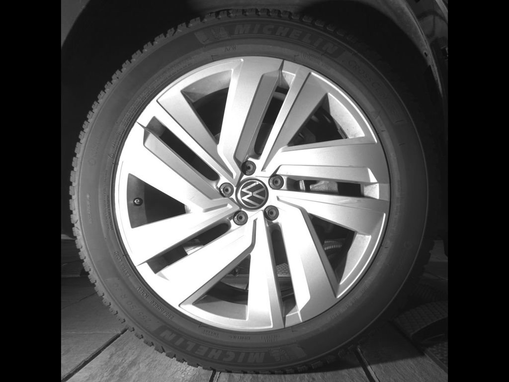 Certified 2021 Volkswagen Atlas SEL AWD/4WD image 11