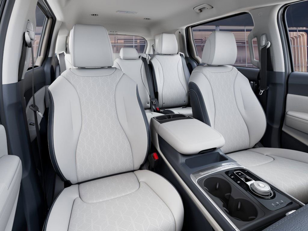 New 2026 Kia Carnival EX FWD image 15