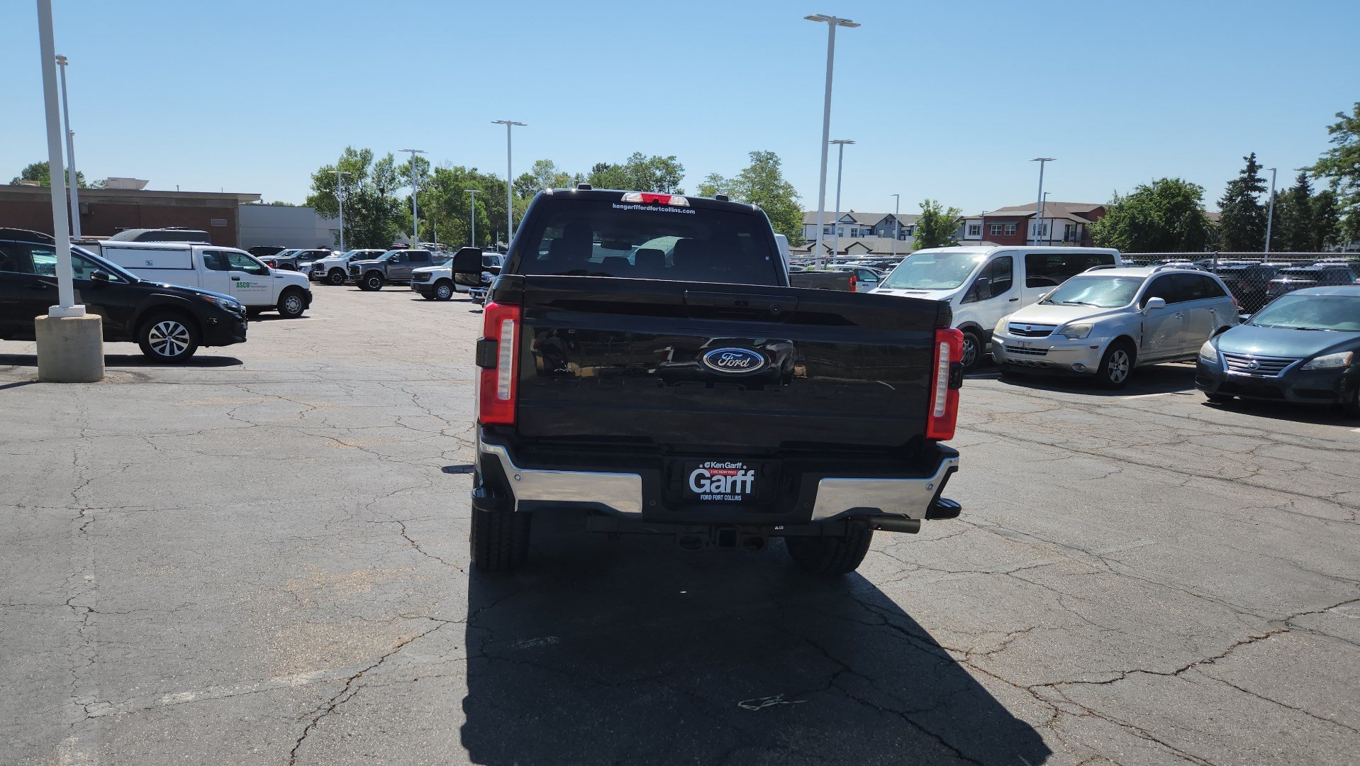 Certified 2025 Ford F250 Lariat AWD/4WD image 9