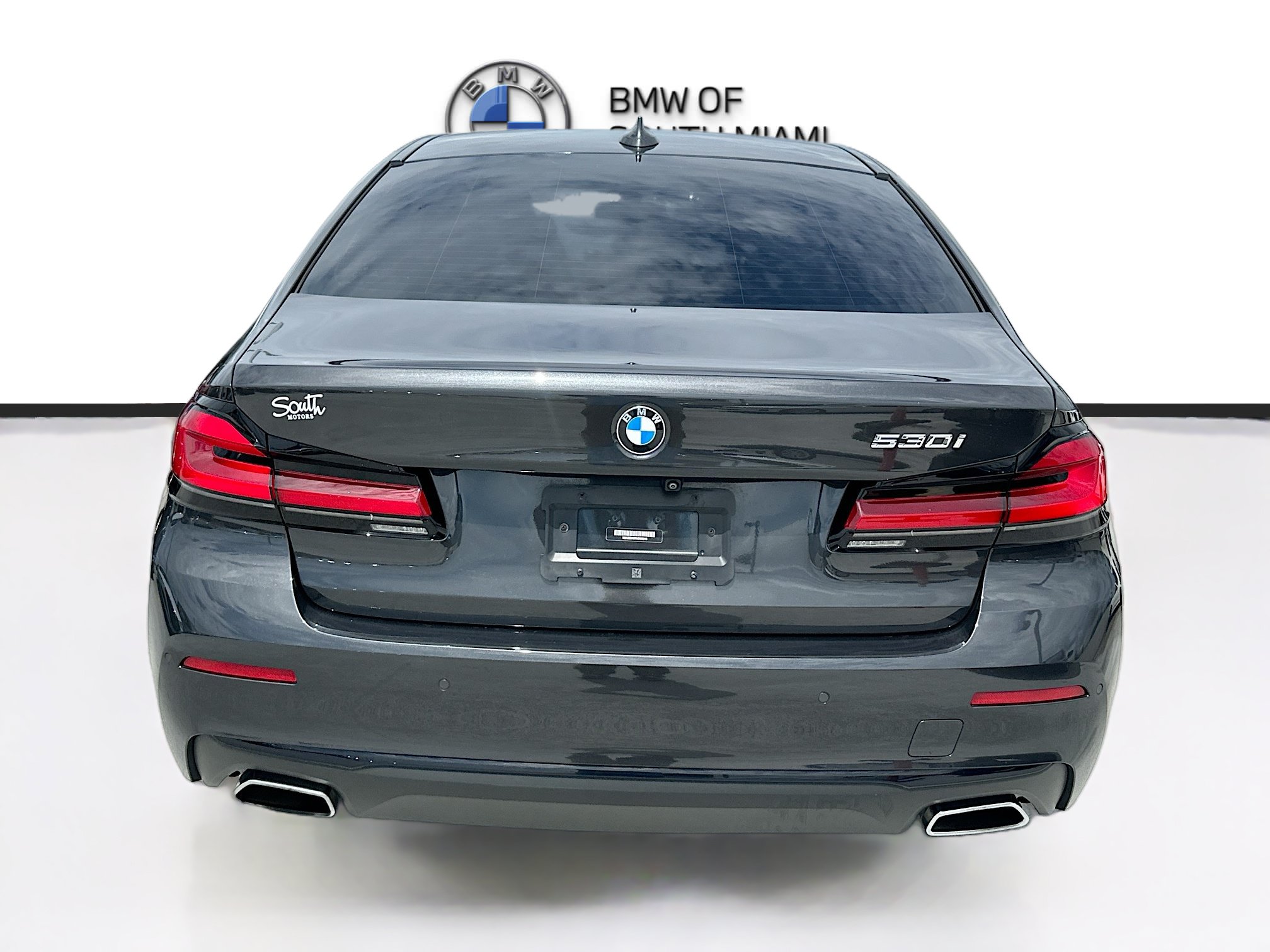 Used 2022 BMW 530i w/ M Sport Package RWD image 6