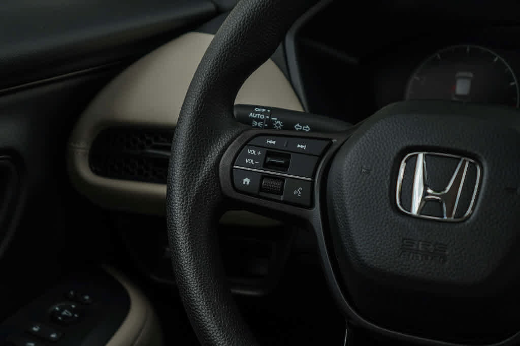 New 2027 Honda HR-V LX image 17