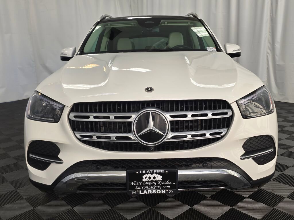 Used 2024 Mercedes-Benz GLE 450 4MATIC image 9