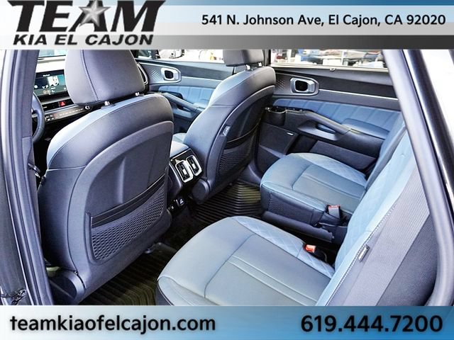 Certified 2025 Kia Sorento SX Prestige AWD/4WD image 19