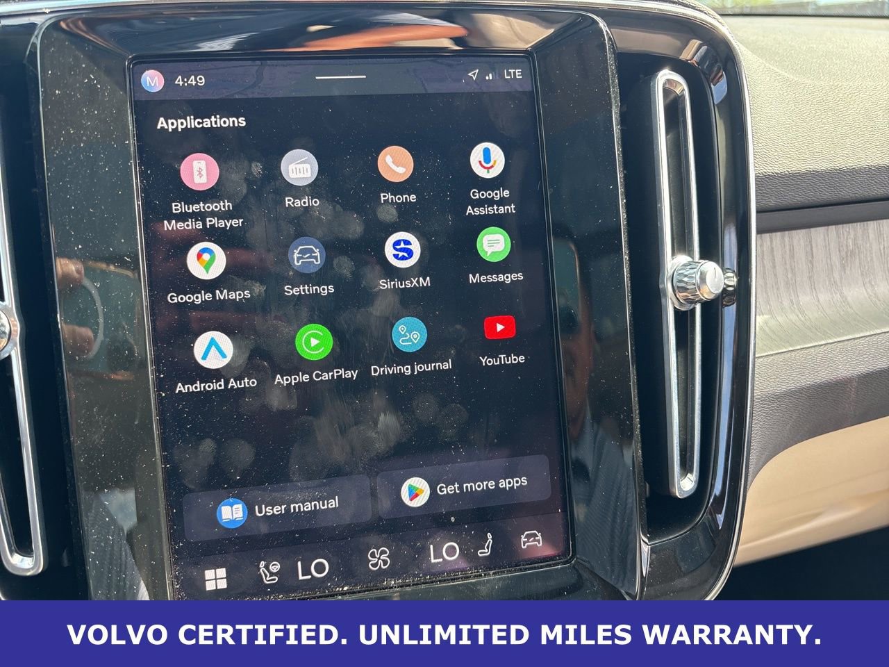 Certified 2023 Volvo XC40 B5 Ultimate w/ Protection Package Premier image 22