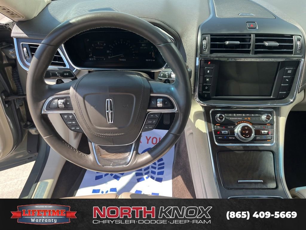 Used 2017 Lincoln Continental Select FWD image 8