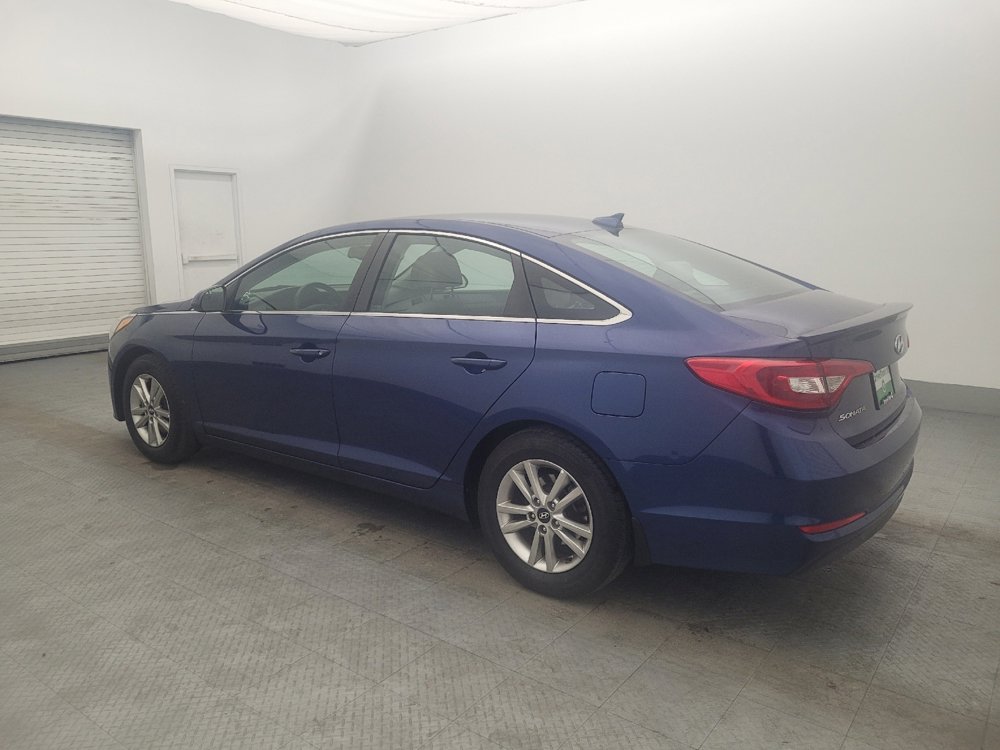 Used 2017 Hyundai Sonata SE image 3