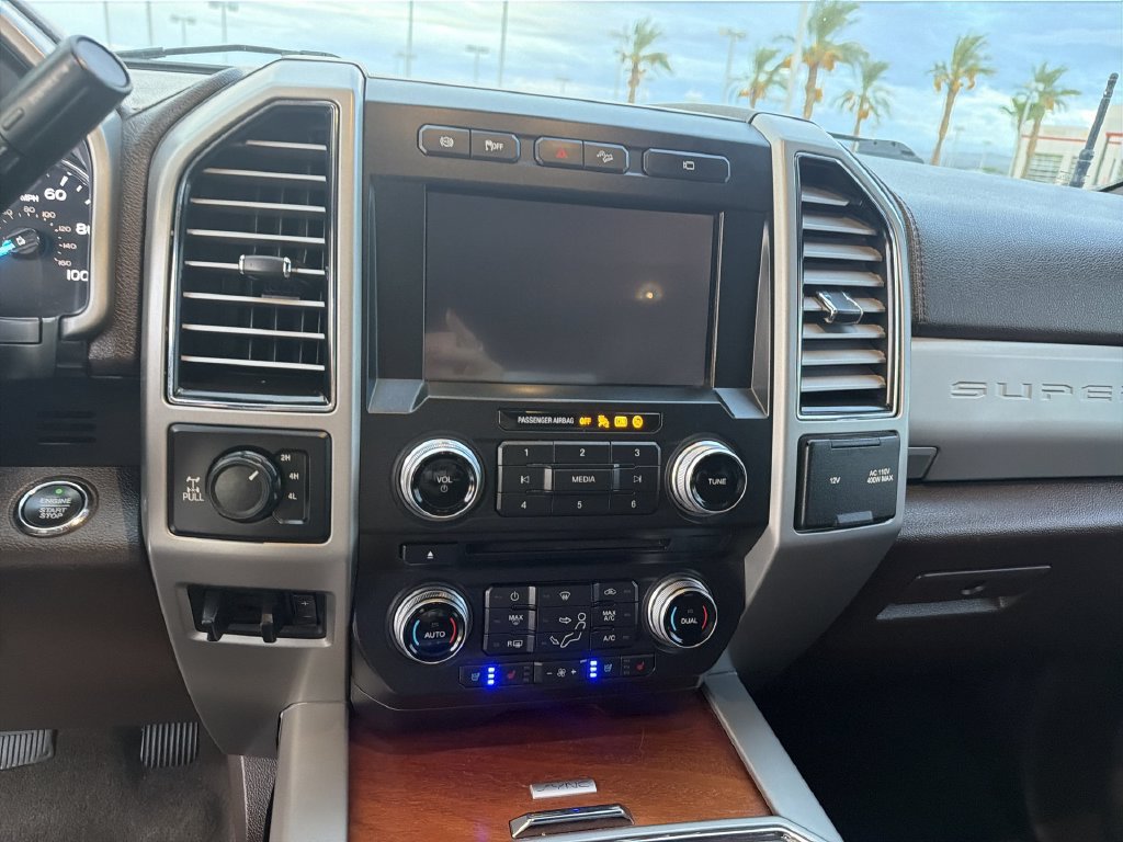Used 2018 Ford F350 King Ranch w/ King Ranch Ultimate Package AWD/4WD image 19