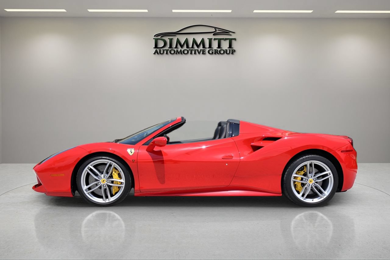 Used 2018 Ferrari 488 Spider RWD image 3