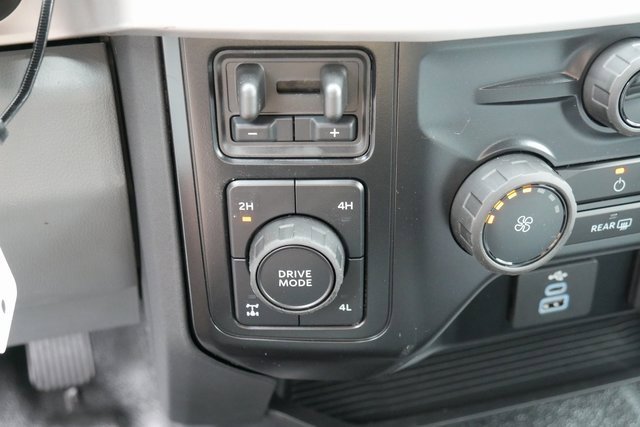 New 2025 Ford F350 XL w/ 360-Degree Camera Package image 18