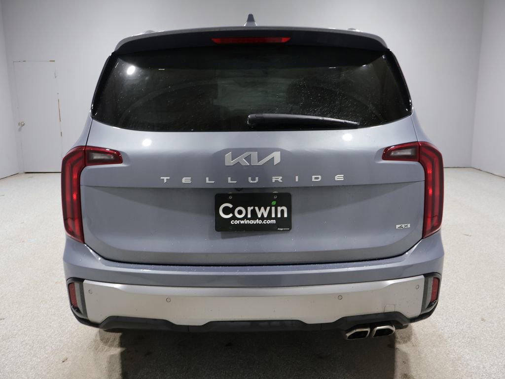 Used 2025 Kia Telluride S video 3