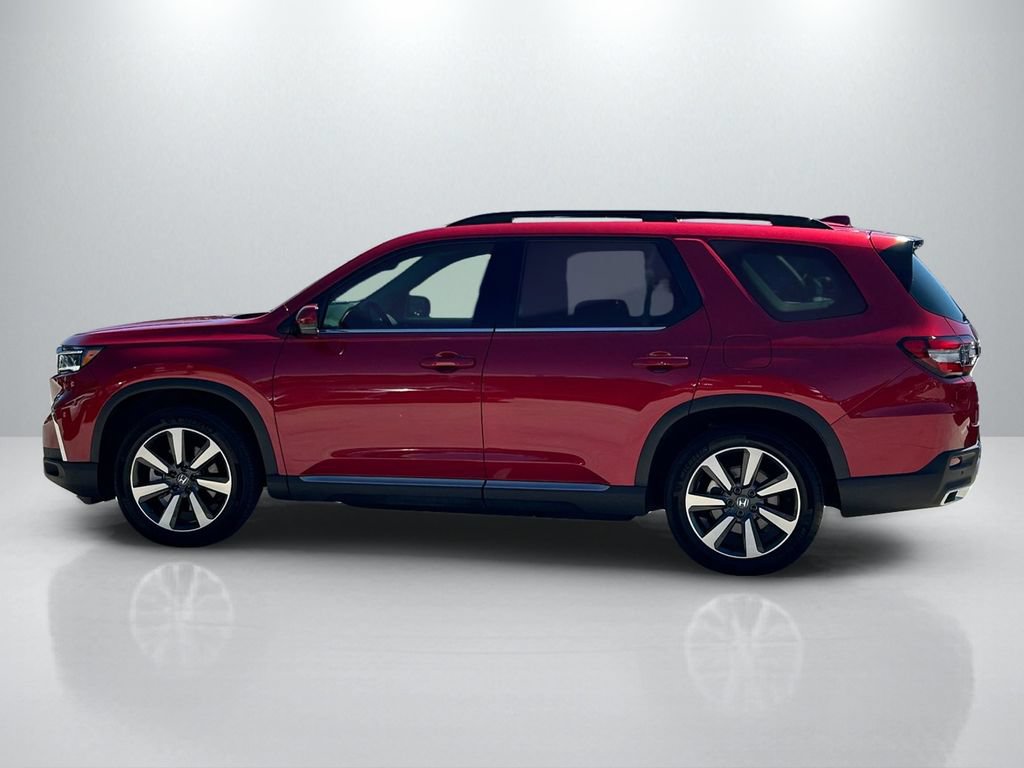 Used 2024 Honda Pilot Touring image 8