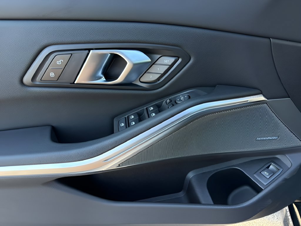 New 2026 BMW M340i RWD image 12