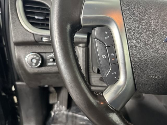 Used 2013 Chevrolet Traverse LT FWD image 12