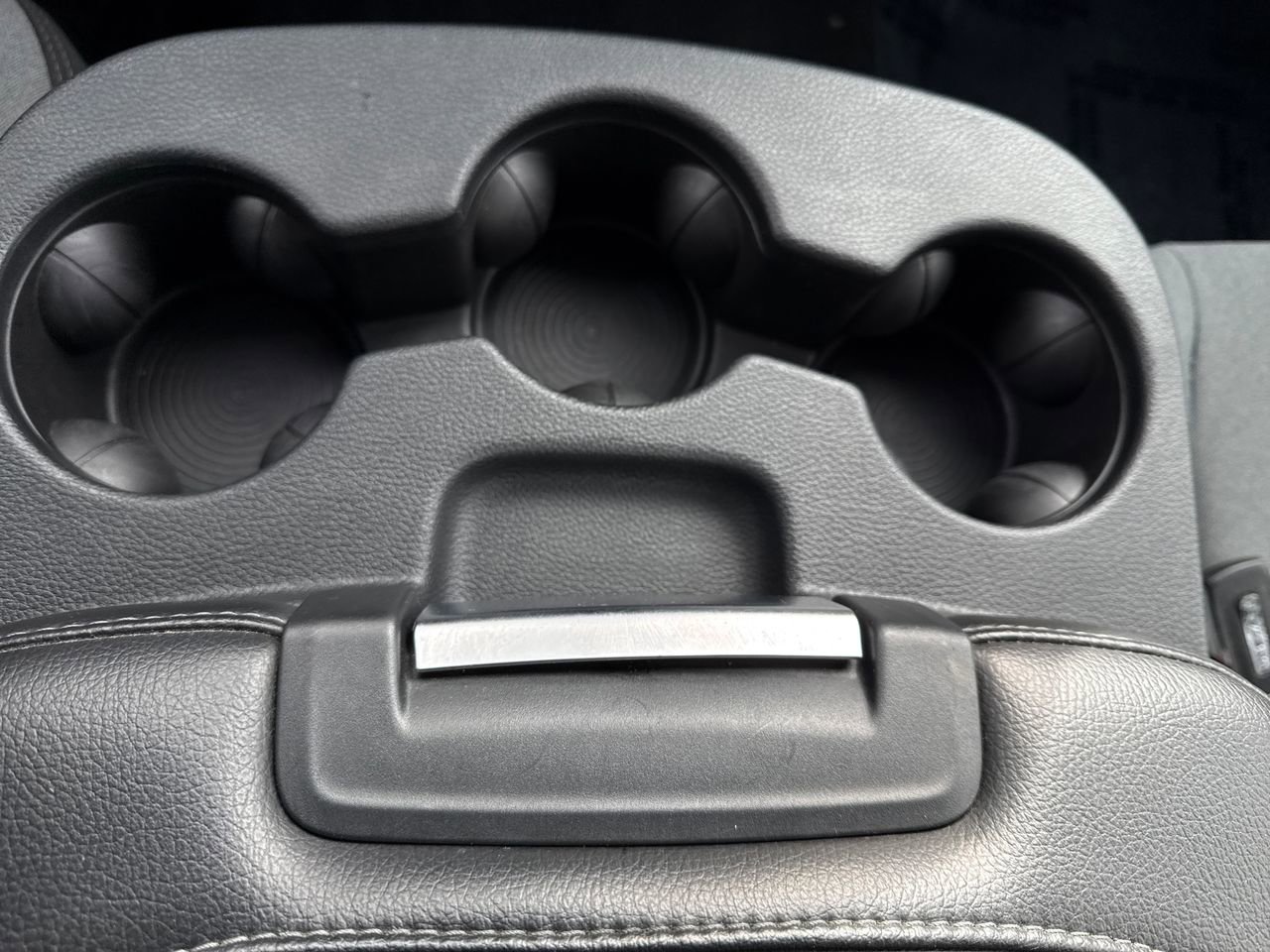 Used 2022 RAM 3500 Big Horn image 27