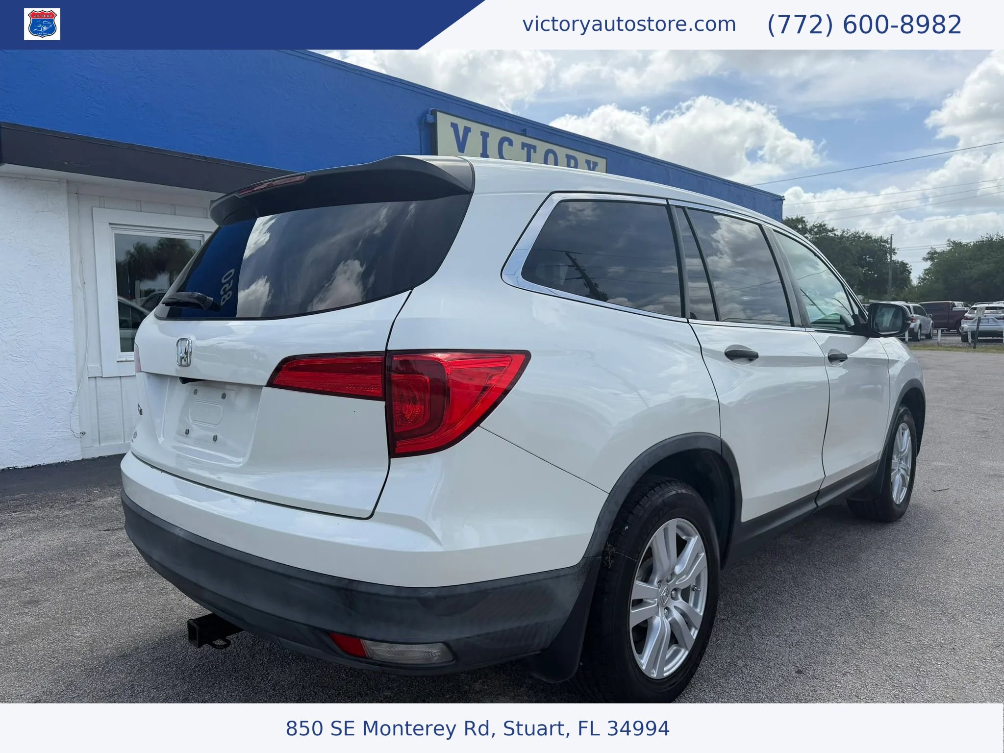 Used 2018 Honda Pilot LX image 3